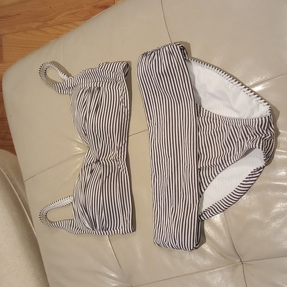 bond eye Australia bikini